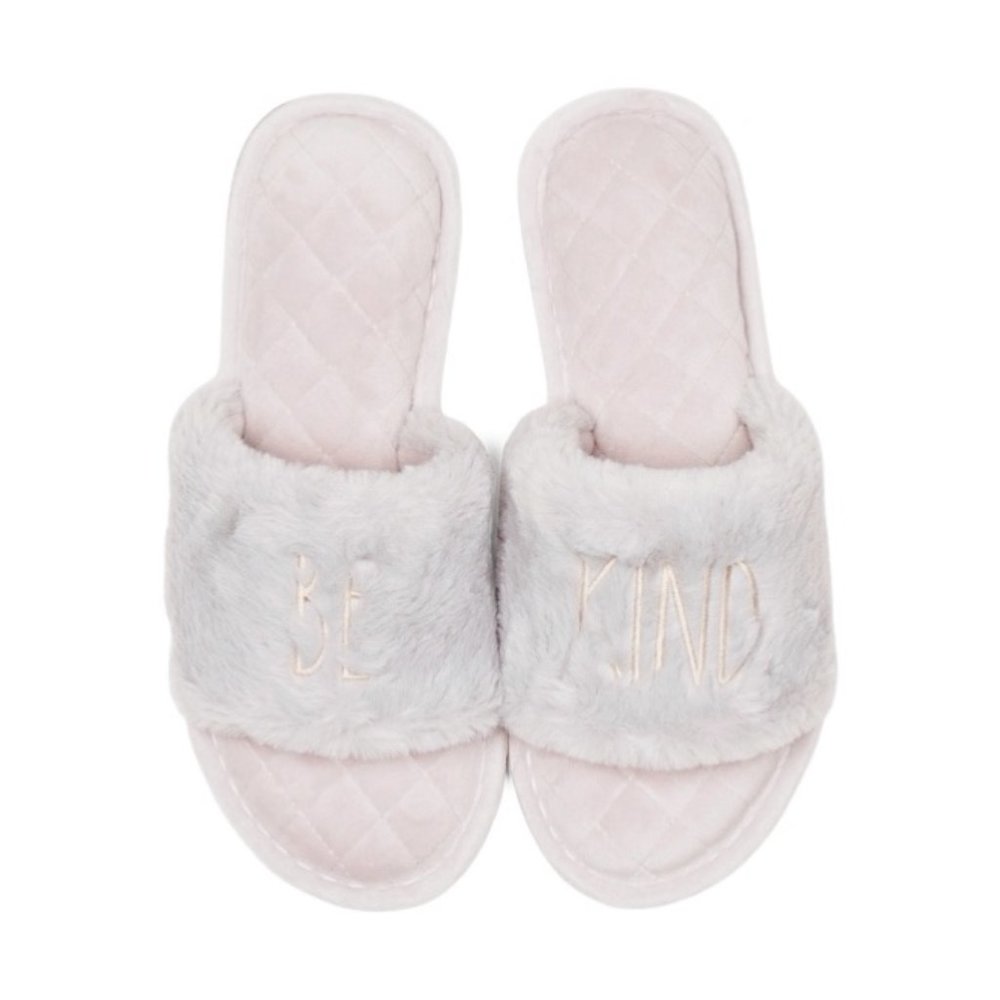 NEW! ⭐ Rae Dunn Be Kind Plush Slide Slippers Gray / Women's Sizes S & M